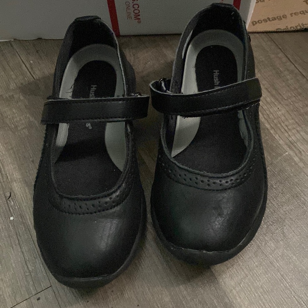 Girls hush puppies